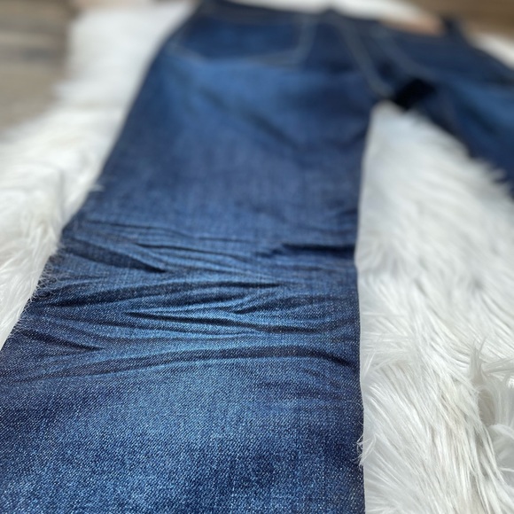 Parasuco straight leg dark wash jeans with fading and creasing detail - Picture 9 of 11